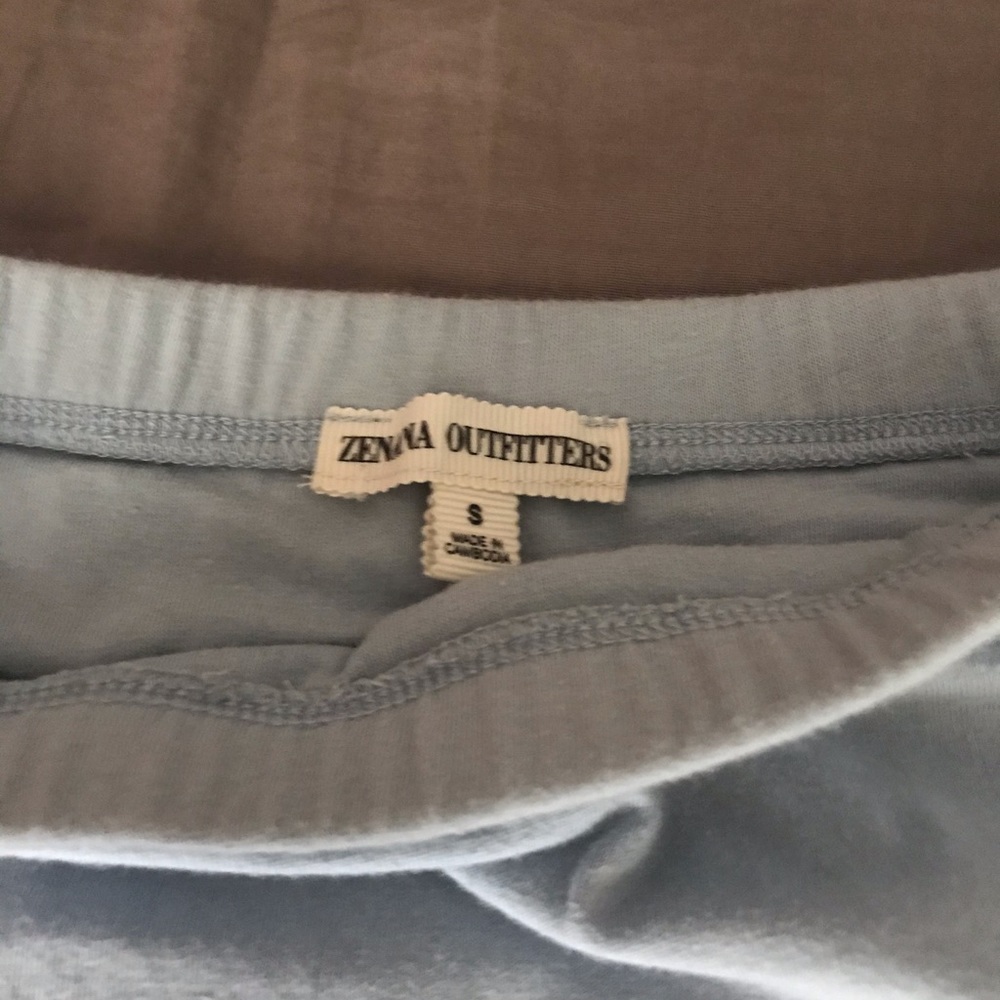 Random clothes - Picture 6 of 7